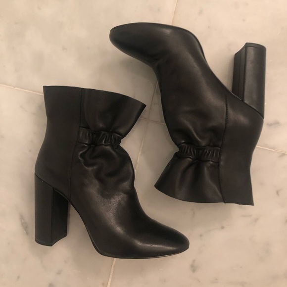 Botkier New York Rylie Leather Booties 7.5 - Picture 2 of 8